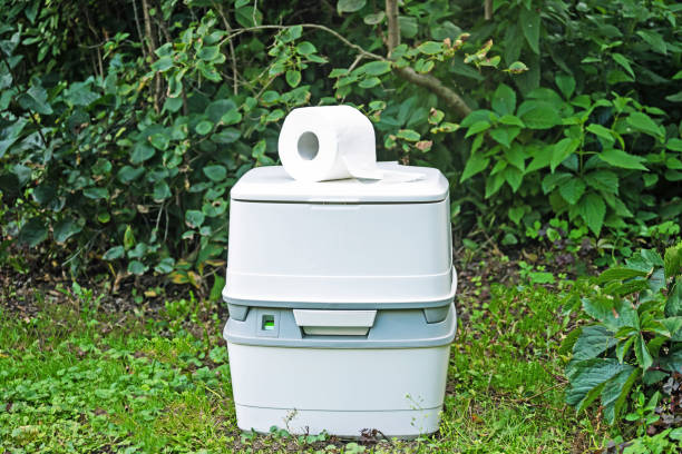 Portable Toilet Options We Offer in North Edwards, CA