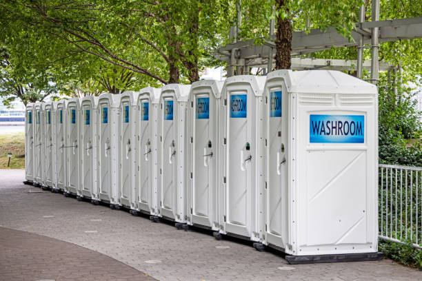Best Sanitation services for porta potties  in North Edwards, CA